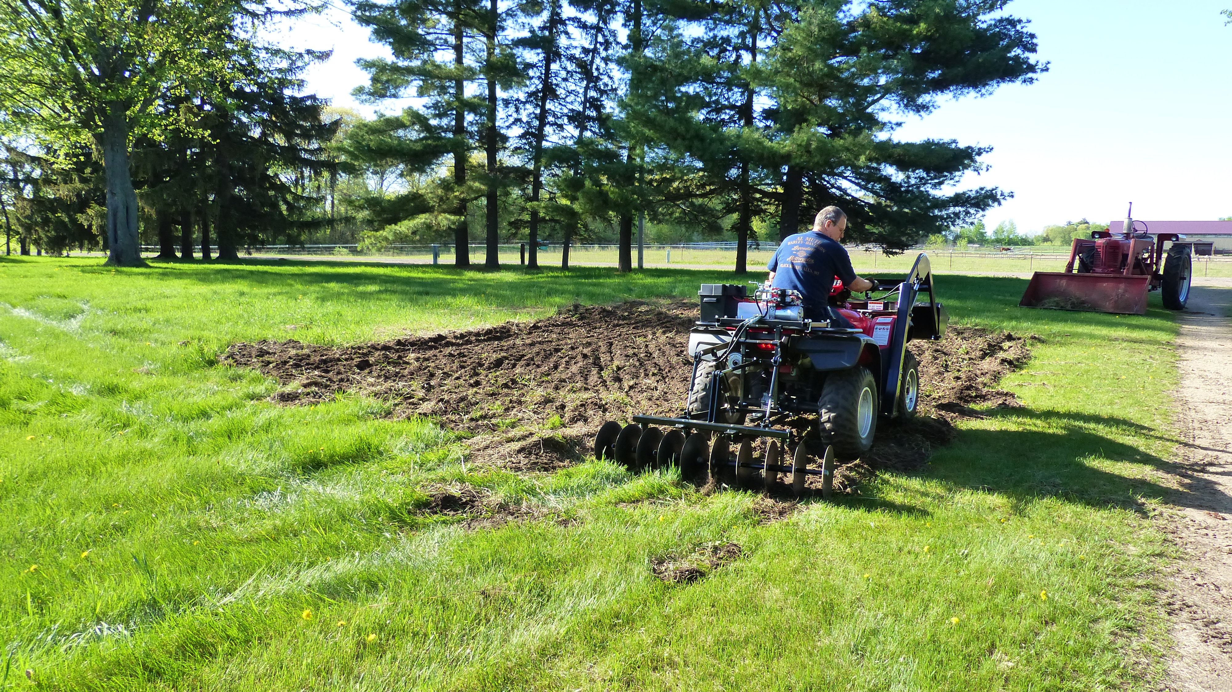 Hydraulic Powered Disc Implement